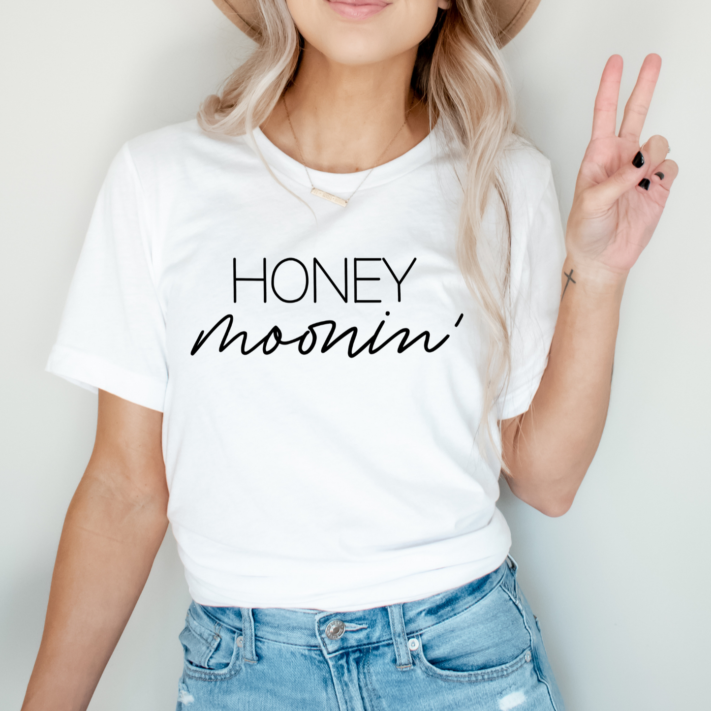 HONEY MOONIN'